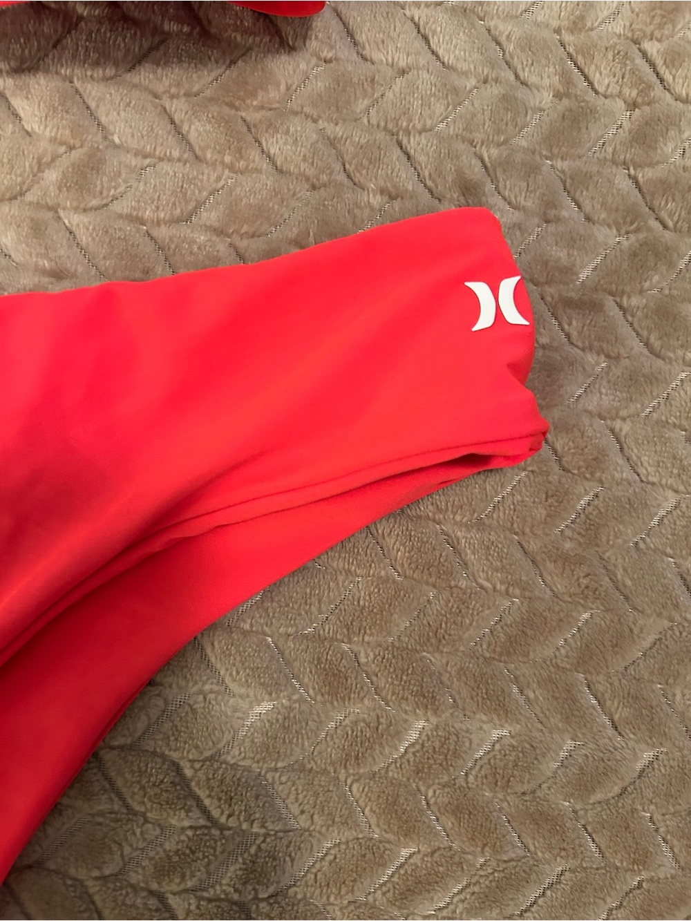 Red Hurley Bikini. Size small - Picture 2 of 6